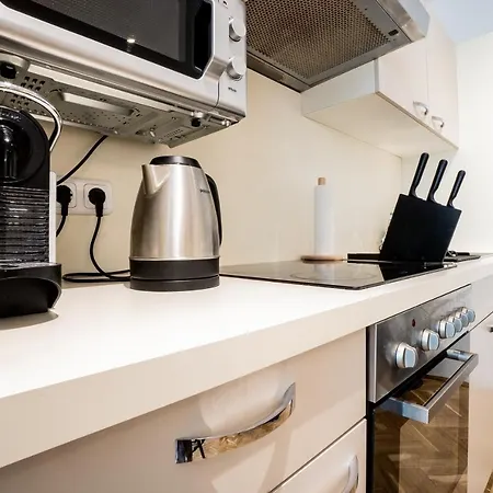 Comfortable, Balcony Apartment - Quick Access To Vienna'S Old Centre Extérieur photo
